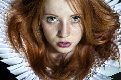 teen redhead nude|Striking Portraits of Gorgeously Freckled Redheads by Maja。